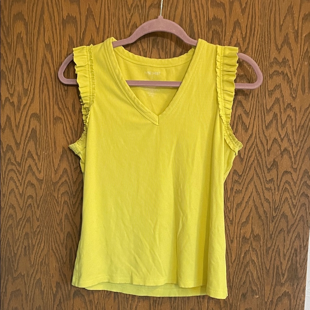 Nine West Ribbed‎ Lime Green v Neck